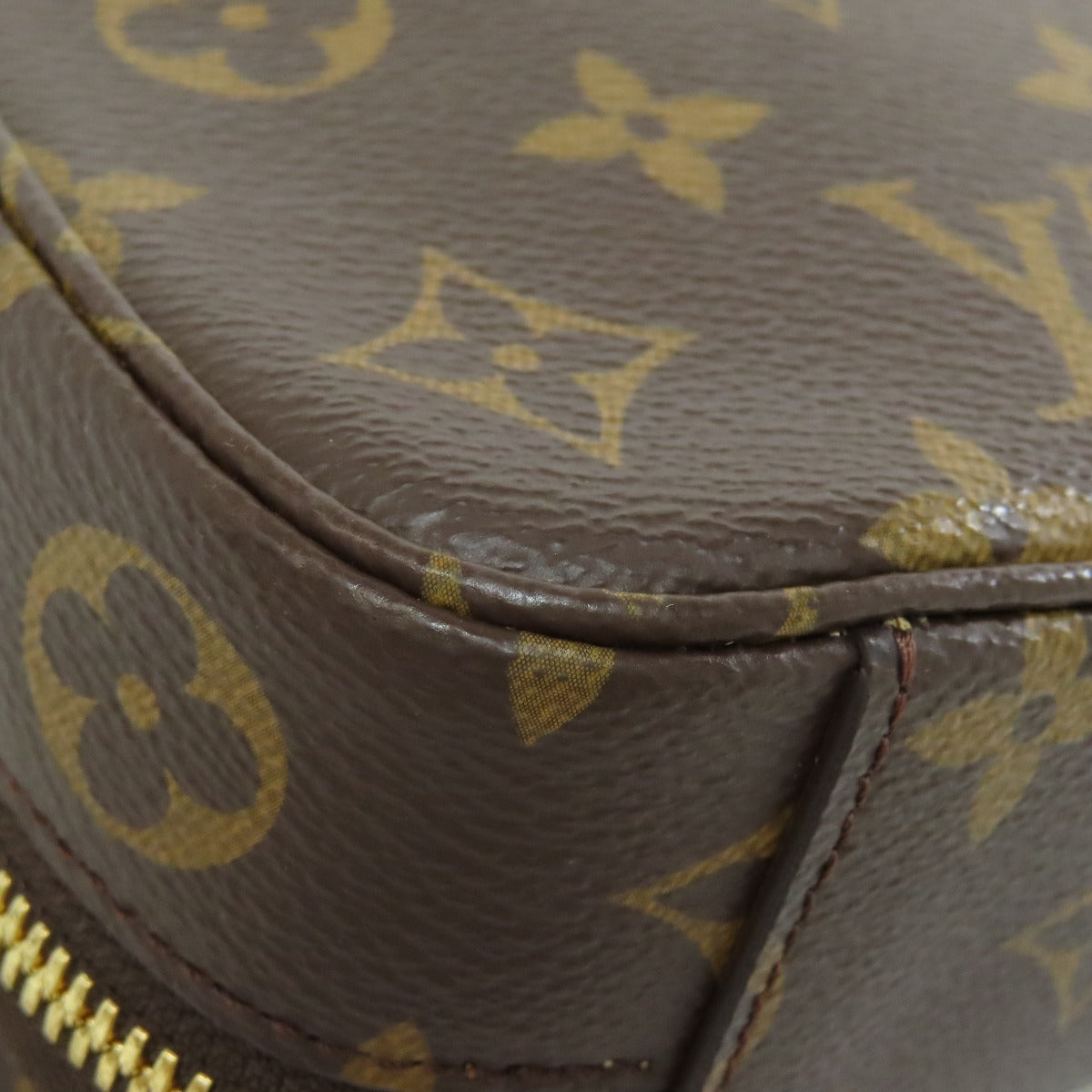 LOUIS VUITTON M80446 Utility crossbody Shoulder Bag Monogram canvas Ladies [Used]