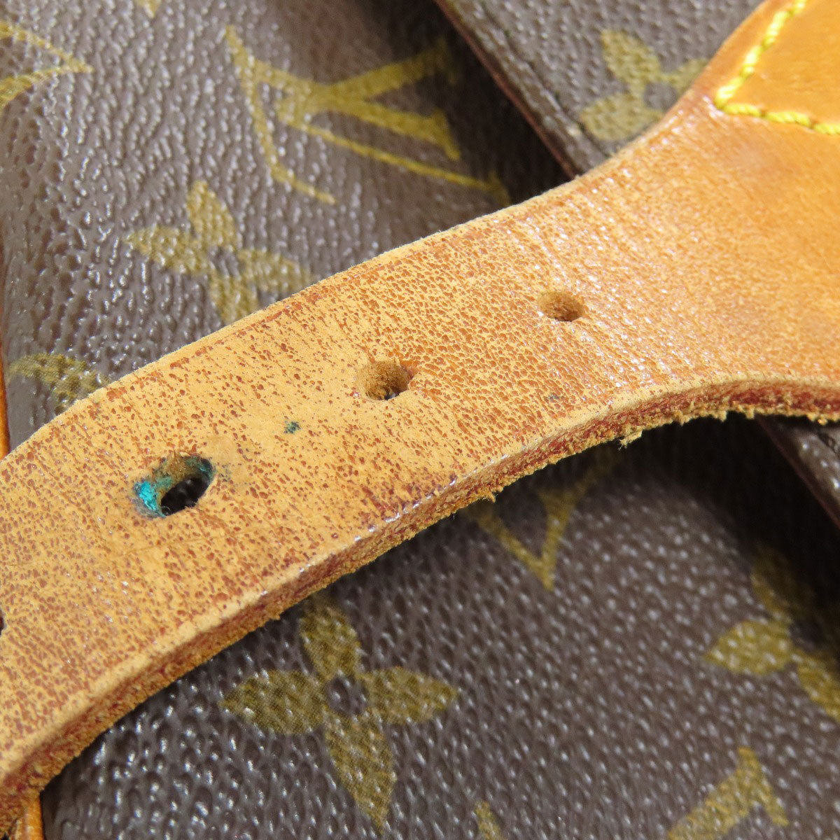 LOUIS VUITTON M51253 Cartouchiere22 Shoulder Bag Monogram canvas Ladies [Used]