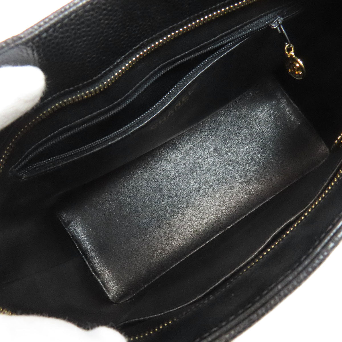 CHANEL Medallion GoldHardware Tote Bag Grained Calfskin Skin Ladies [Used]