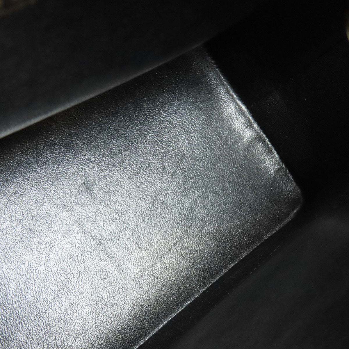 CHANEL Medallion GoldHardware Tote Bag Grained Calfskin Skin Ladies [Used]