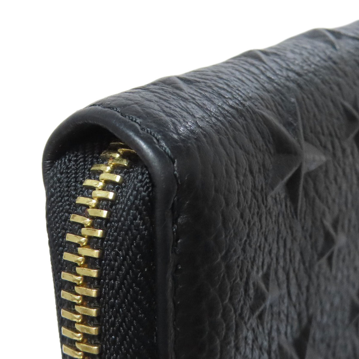 Jimmy Choo Embossing Long wallet (with coin pocket) Calf Ladies [Used]