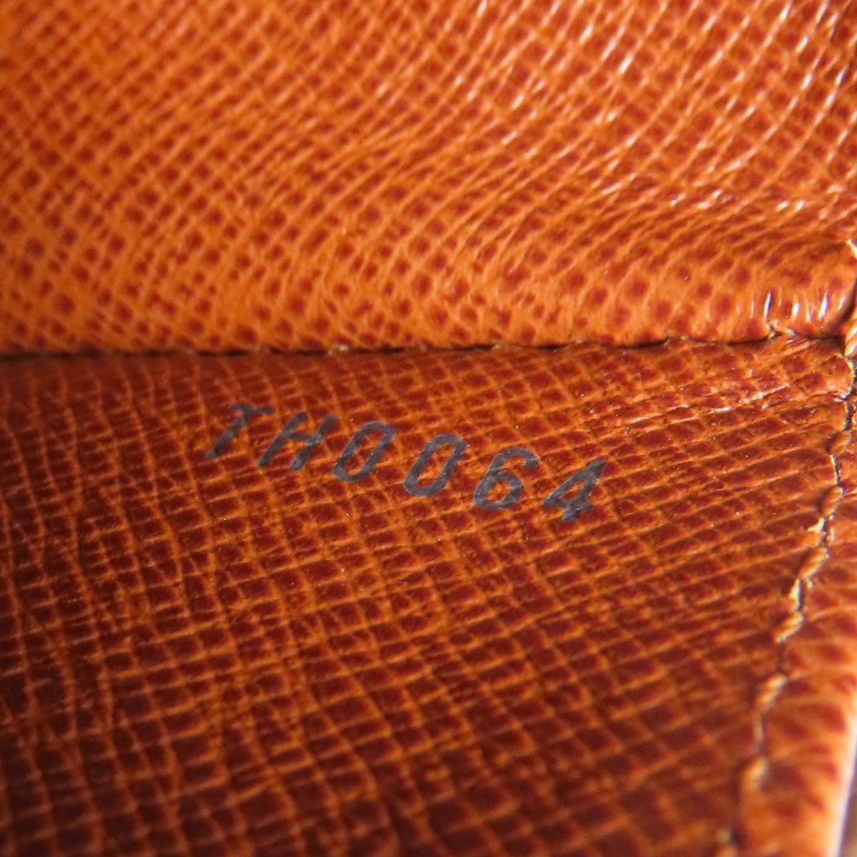 LOUIS VUITTON M51242 Saint Cloud Shoulder Bag Monogram canvas Ladies [Used]