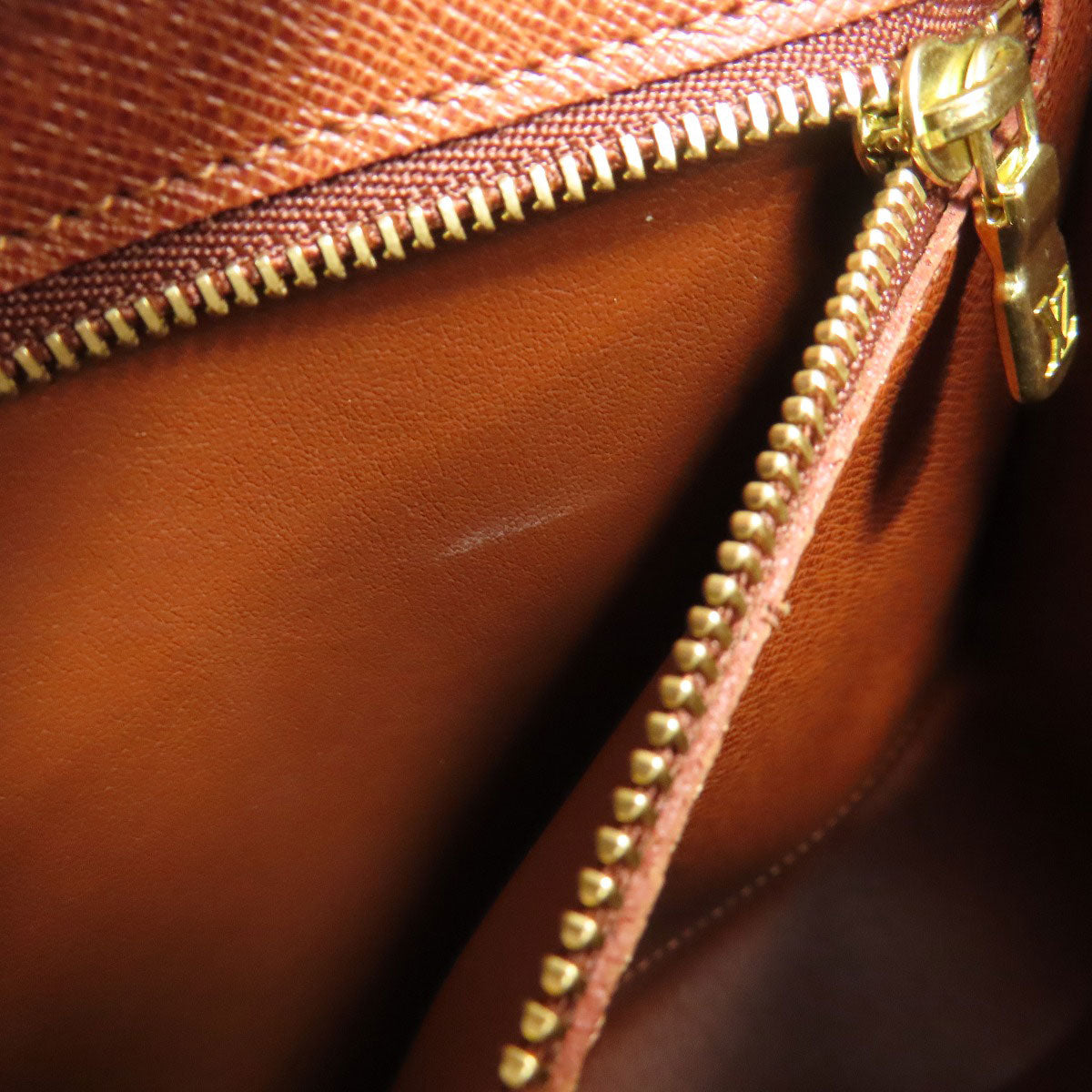 LOUIS VUITTON M51242 Saint Cloud Shoulder Bag Monogram canvas Ladies [Used]