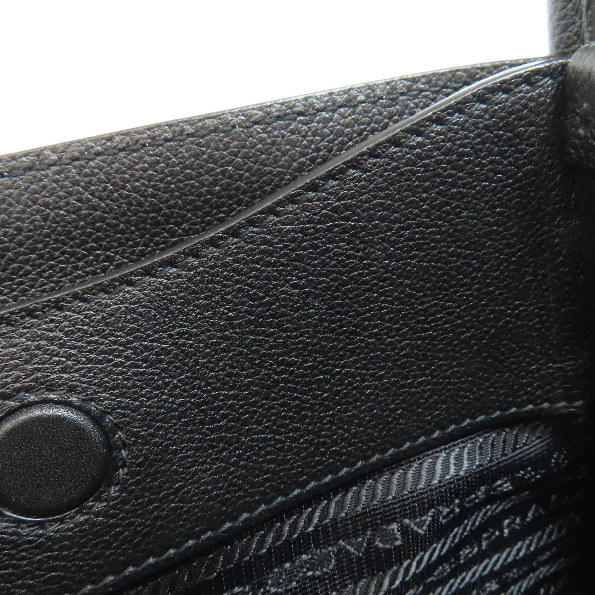 PRADA Logo Hardware Tote Bag Calf Ladies [Used]