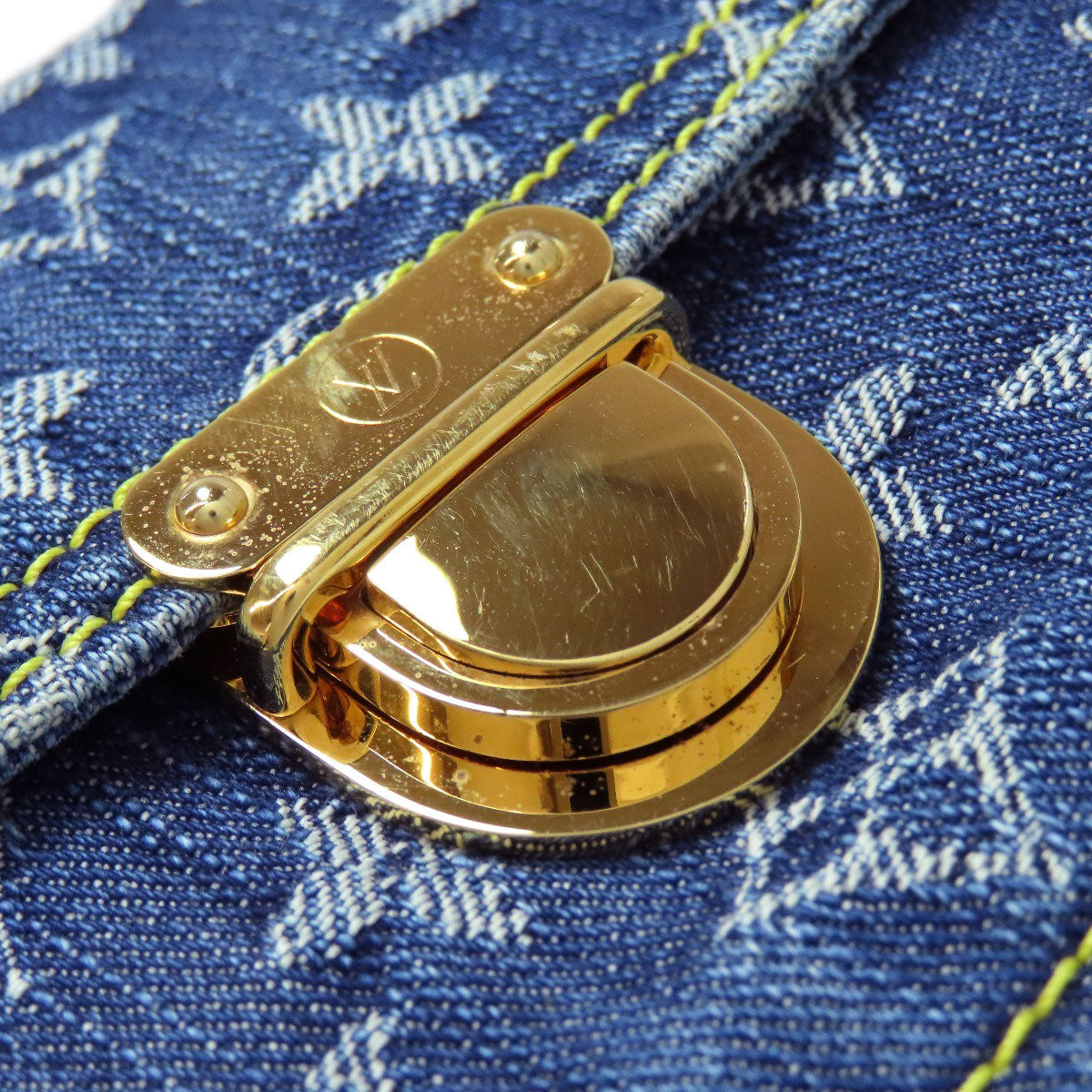 LOUIS VUITTON M95347 Bum bag Hip bag, waist bag Denim Ladies [Used]