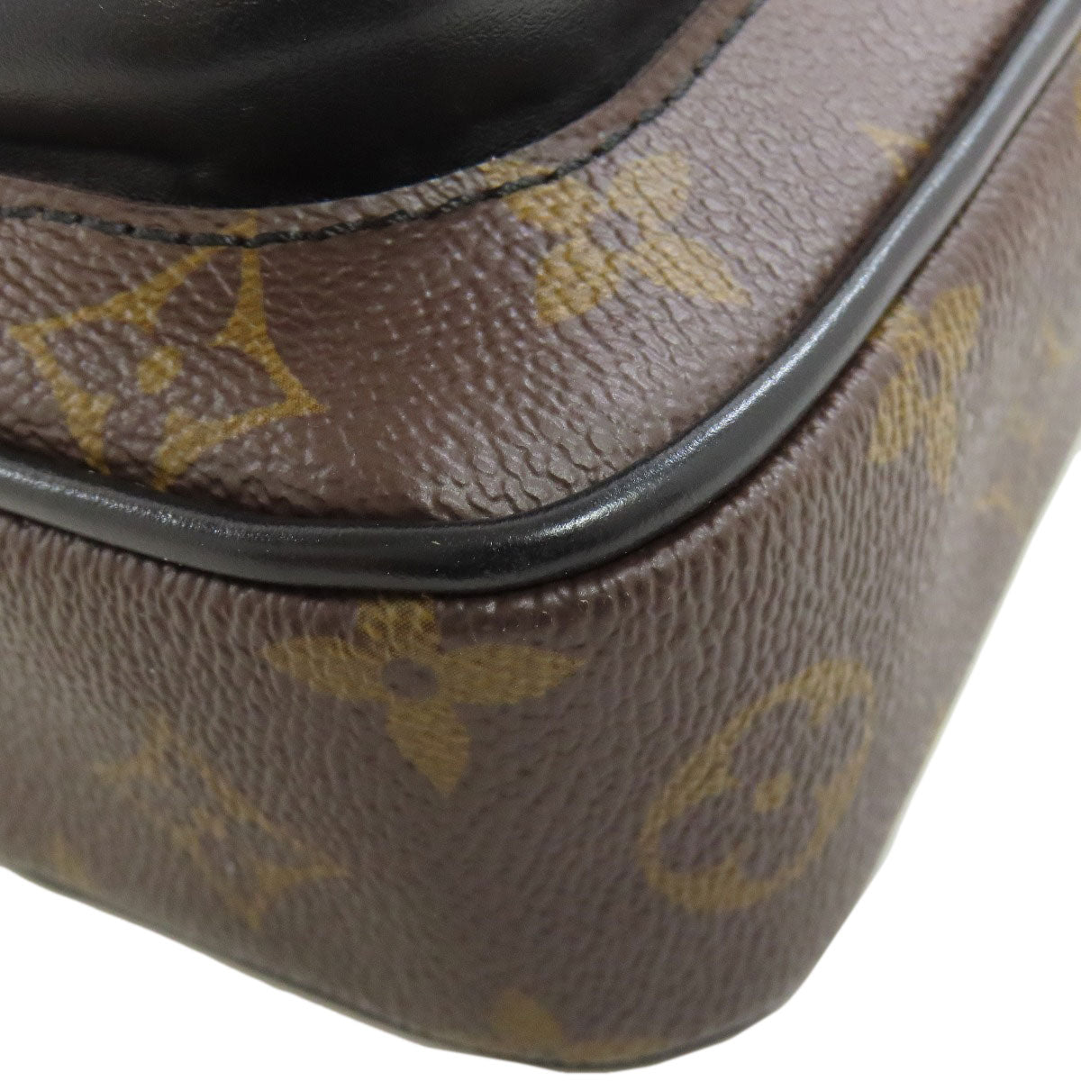 LOUIS VUITTON M69404 Christopher Wearable Wallet Monogram Macassar Shoulder Bag Monogram canvas mens [Used]