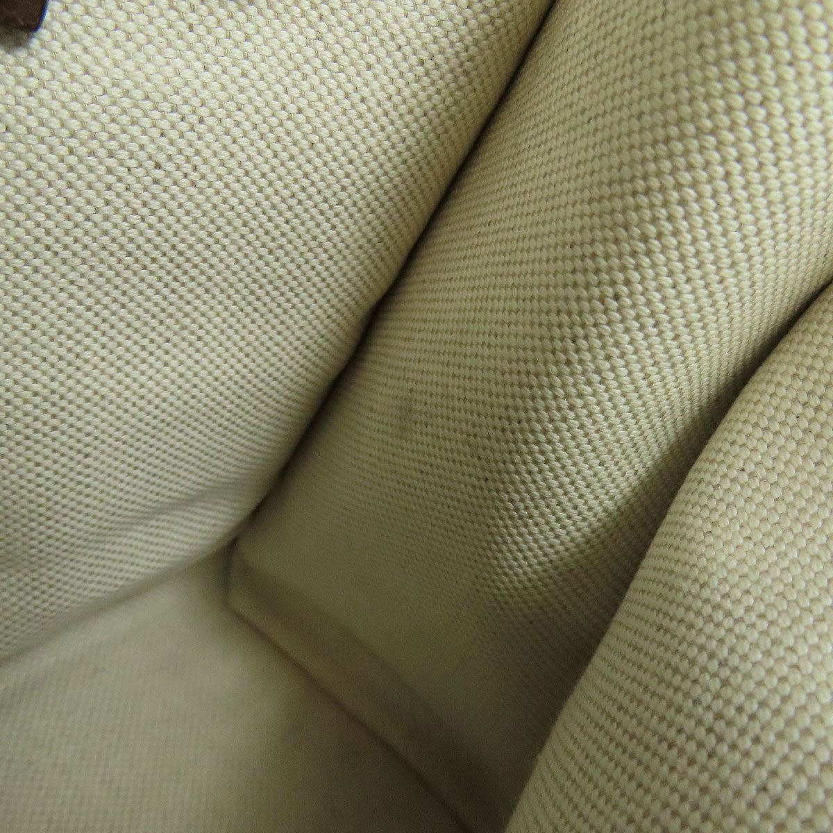 GUCCI 598234 Off-White Medium Pouch in GG Supreme Clutch bag PVC Ladies [Used]