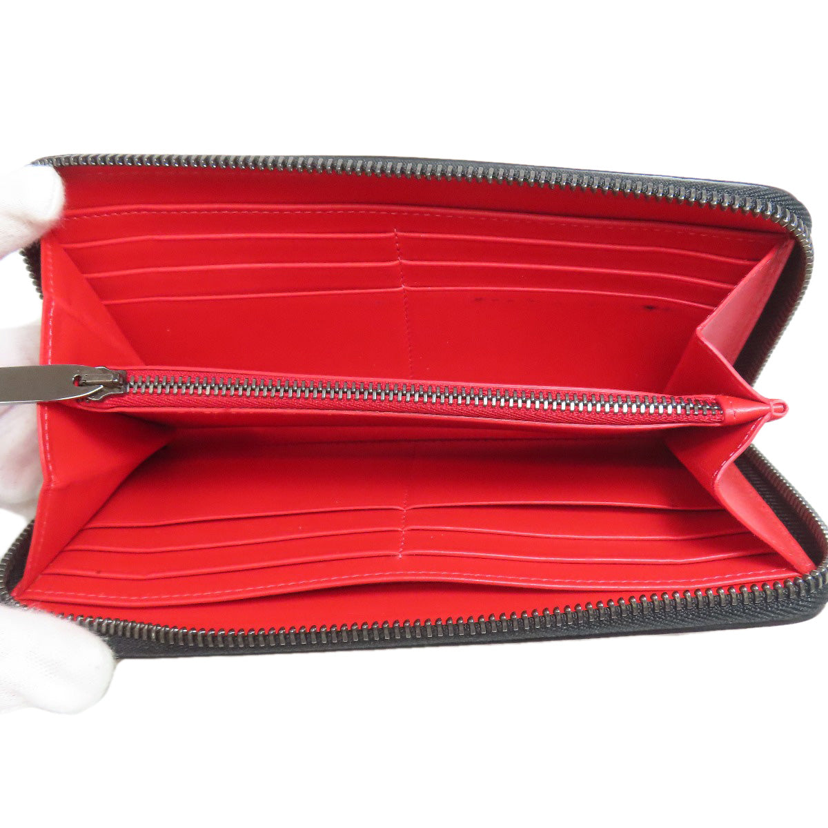 Christian Louboutin Studs Long wallet (with coin pocket) Calf Ladies [Used]