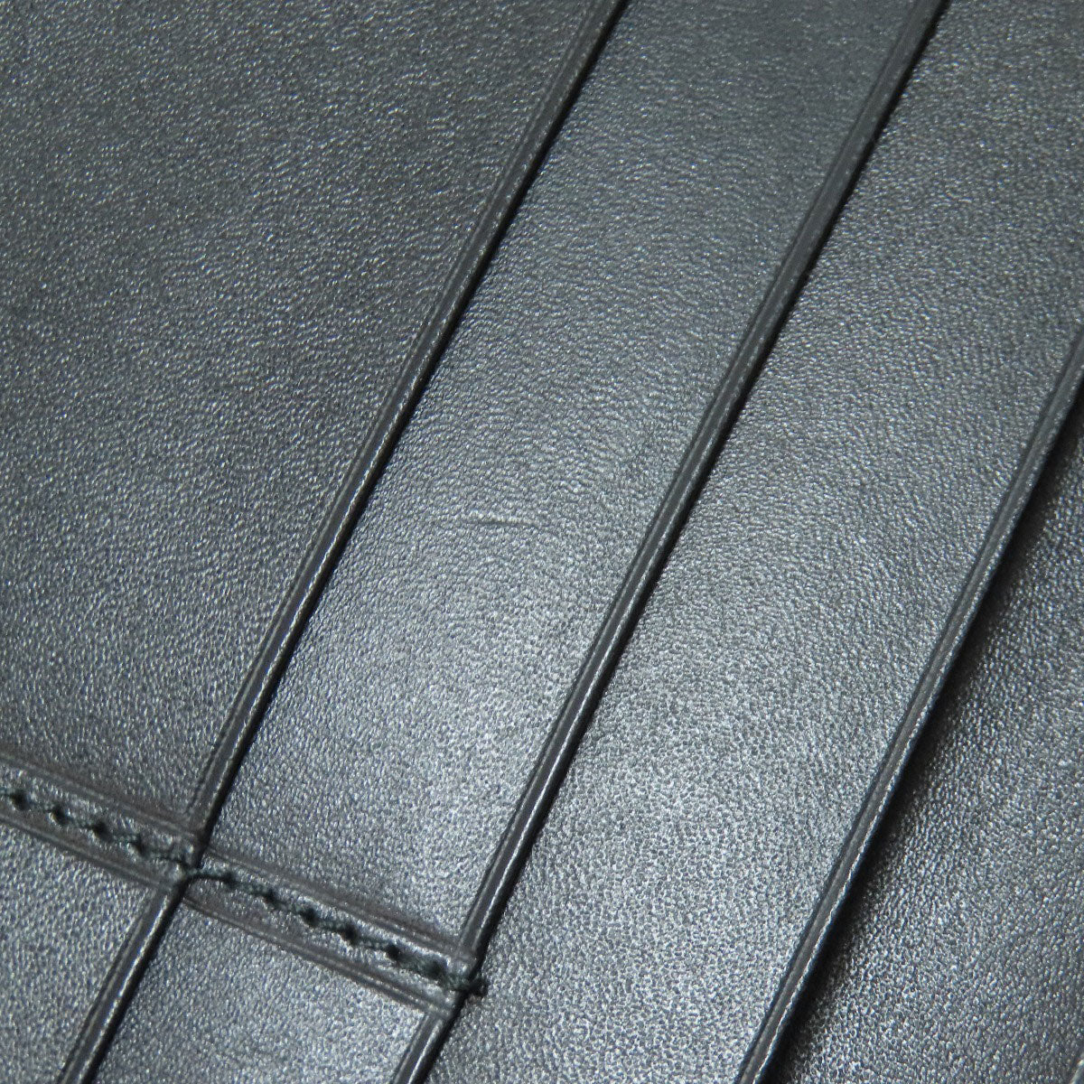 Dunhill logo Long wallet (with coin pocket) Leather Ladies [Used]