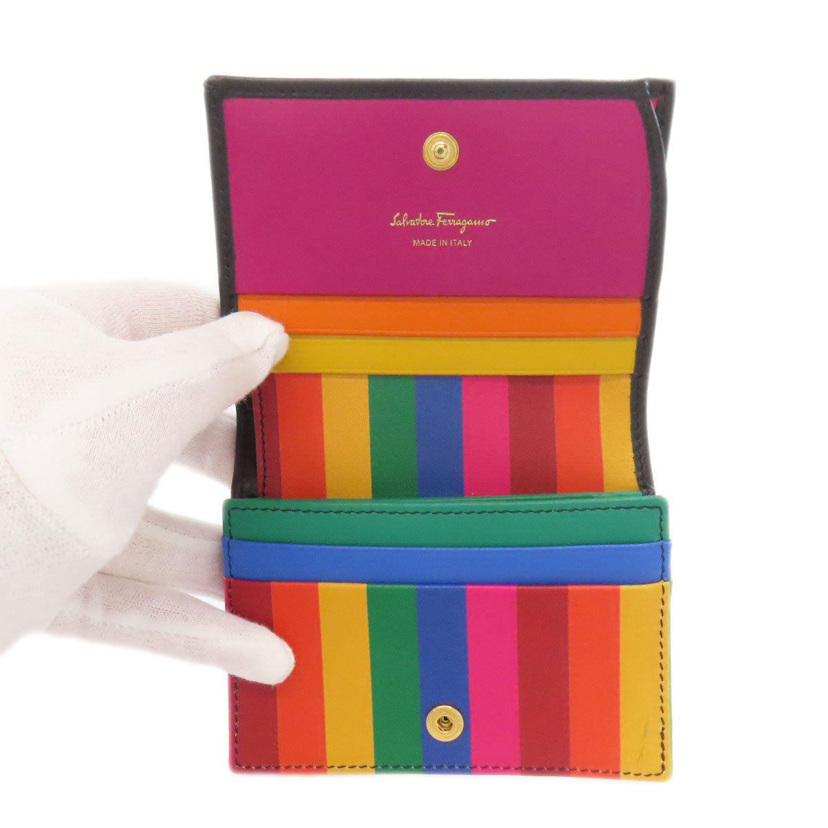 Salvatore Ferragamo Gancini motif studs Bifold Wallet with Coin Pocket Leather Ladies [Used]