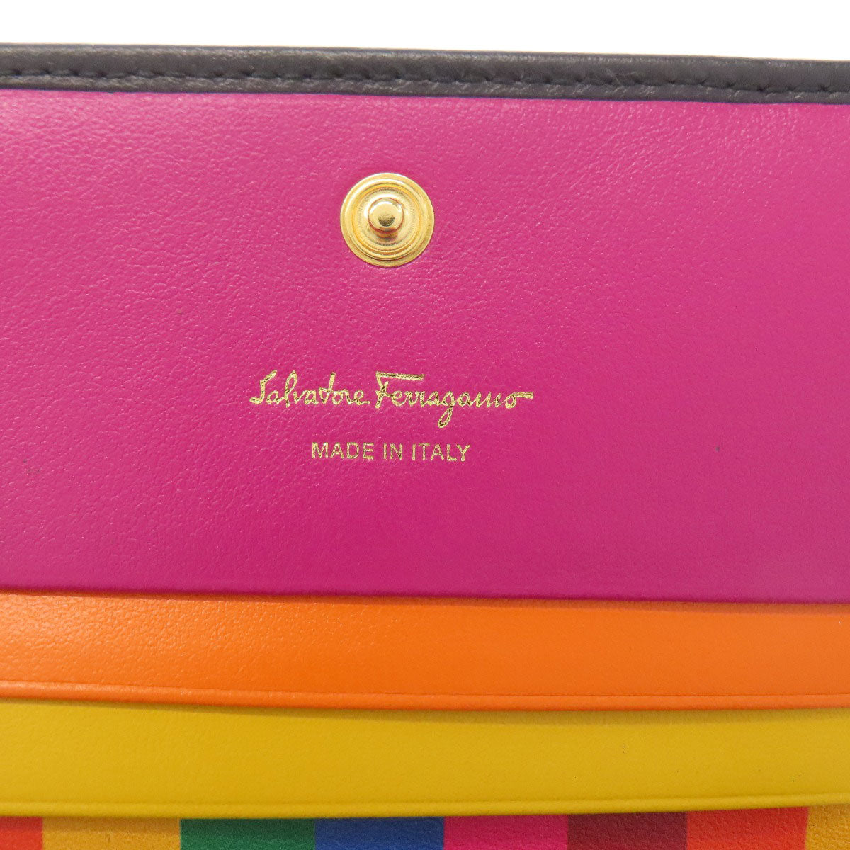 Salvatore Ferragamo Gancini motif studs Bifold Wallet with Coin Pocket Leather Ladies [Used]