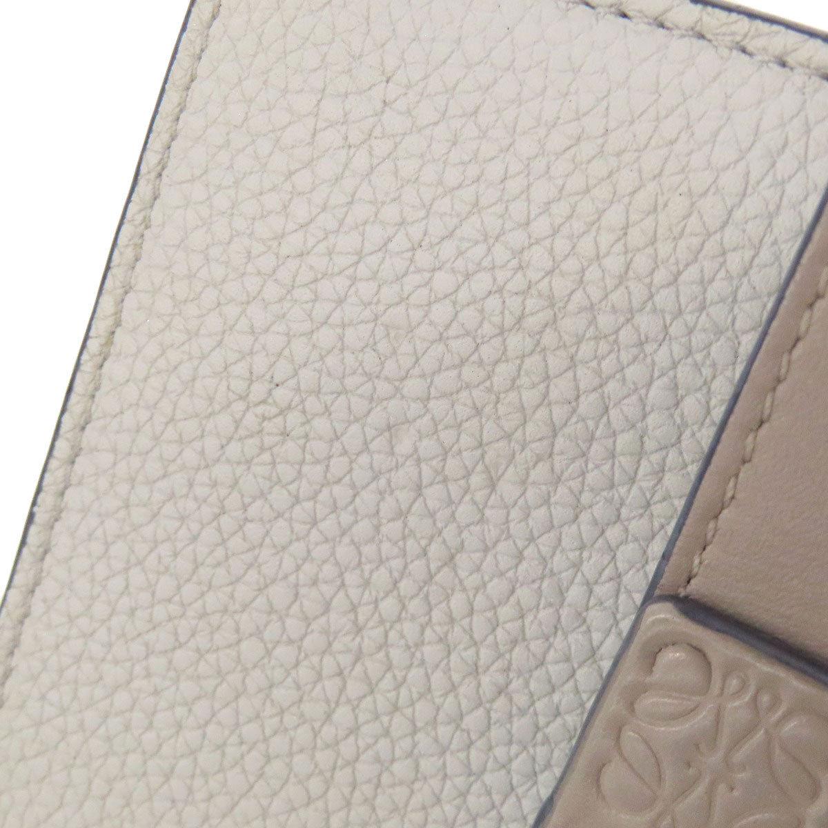 LOEWE Compact zip wallet Bifold Wallet with Coin Pocket Calf Ladies [Used]