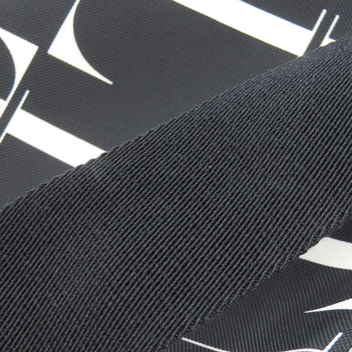 VALENTINO logo Shoulder Bag Canvas Ladies [Used]