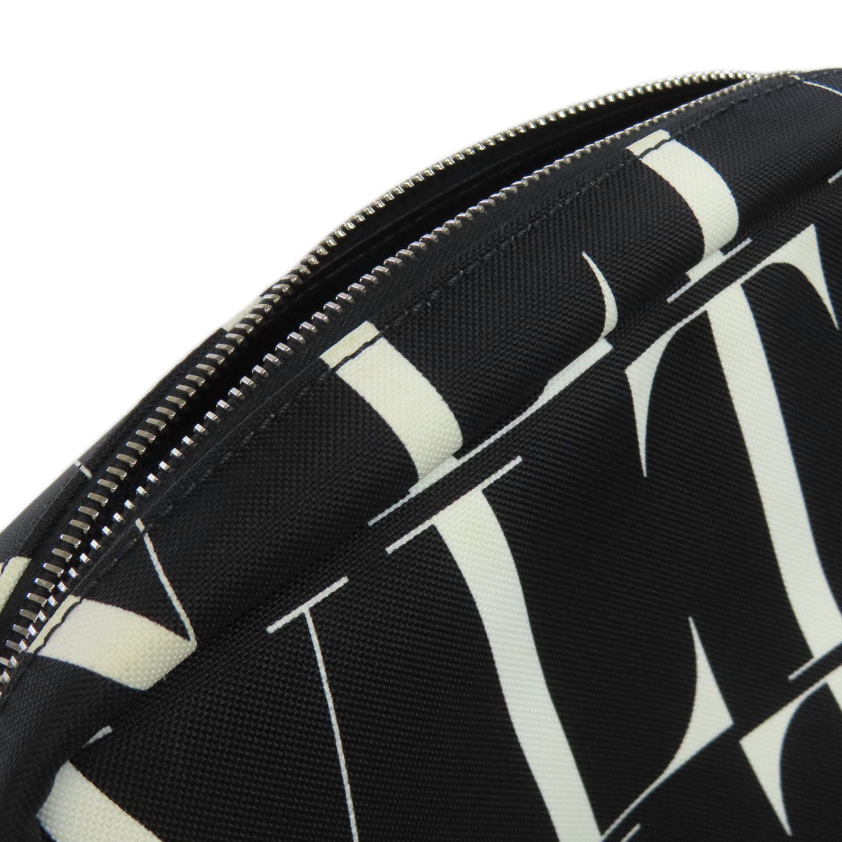 VALENTINO logo Shoulder Bag Canvas Ladies [Used]