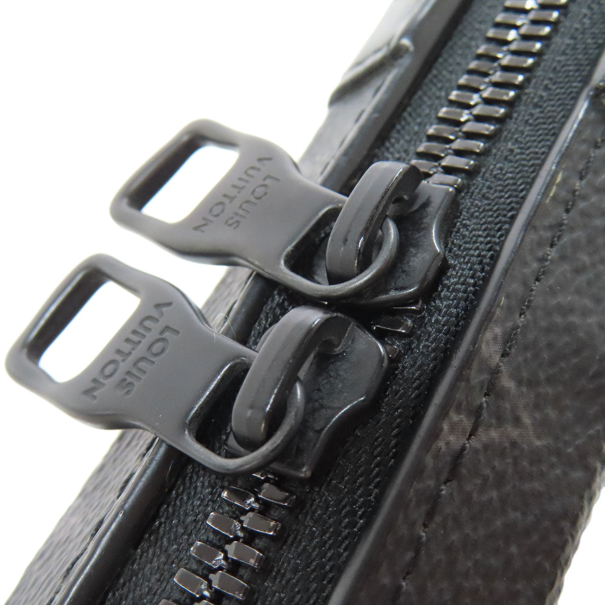 LOUIS VUITTON M69838 soft trunk wallet Long wallet (with coin pocket) Monogram Eclipse mens [Used]