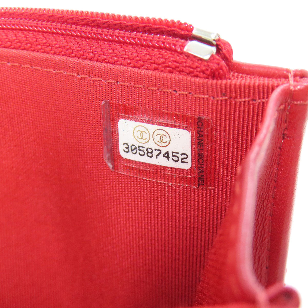 CHANEL ChainShoulder Matelasse SilverHardware Bifold Wallet with Coin Pocket Lambskin Ladies [Used]