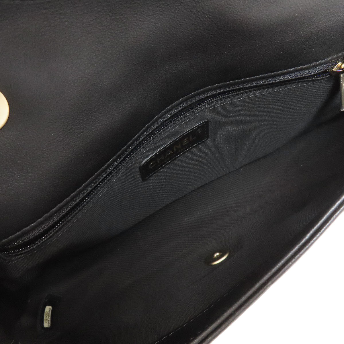 CHANEL ChainShoulder Matelasse GoldHardware Shoulder Bag Calf Ladies [Used]