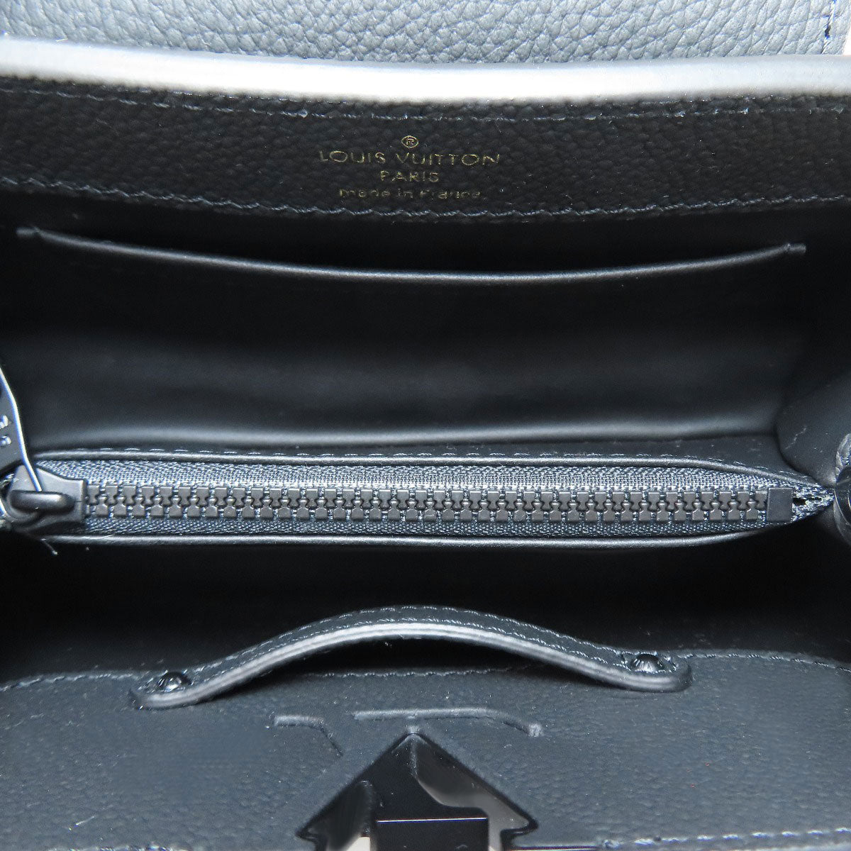 LOUIS VUITTON M23955 Capucines EW MINI Handbag Calf Ladies [Used]