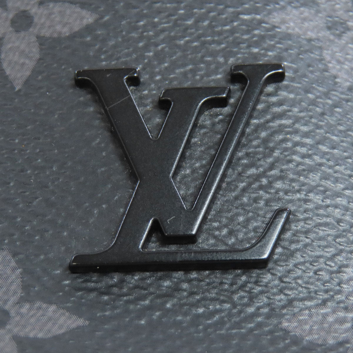 LOUIS VUITTON M44000 District PM Shoulder Bag Monogram Eclipse Ladies [Used]