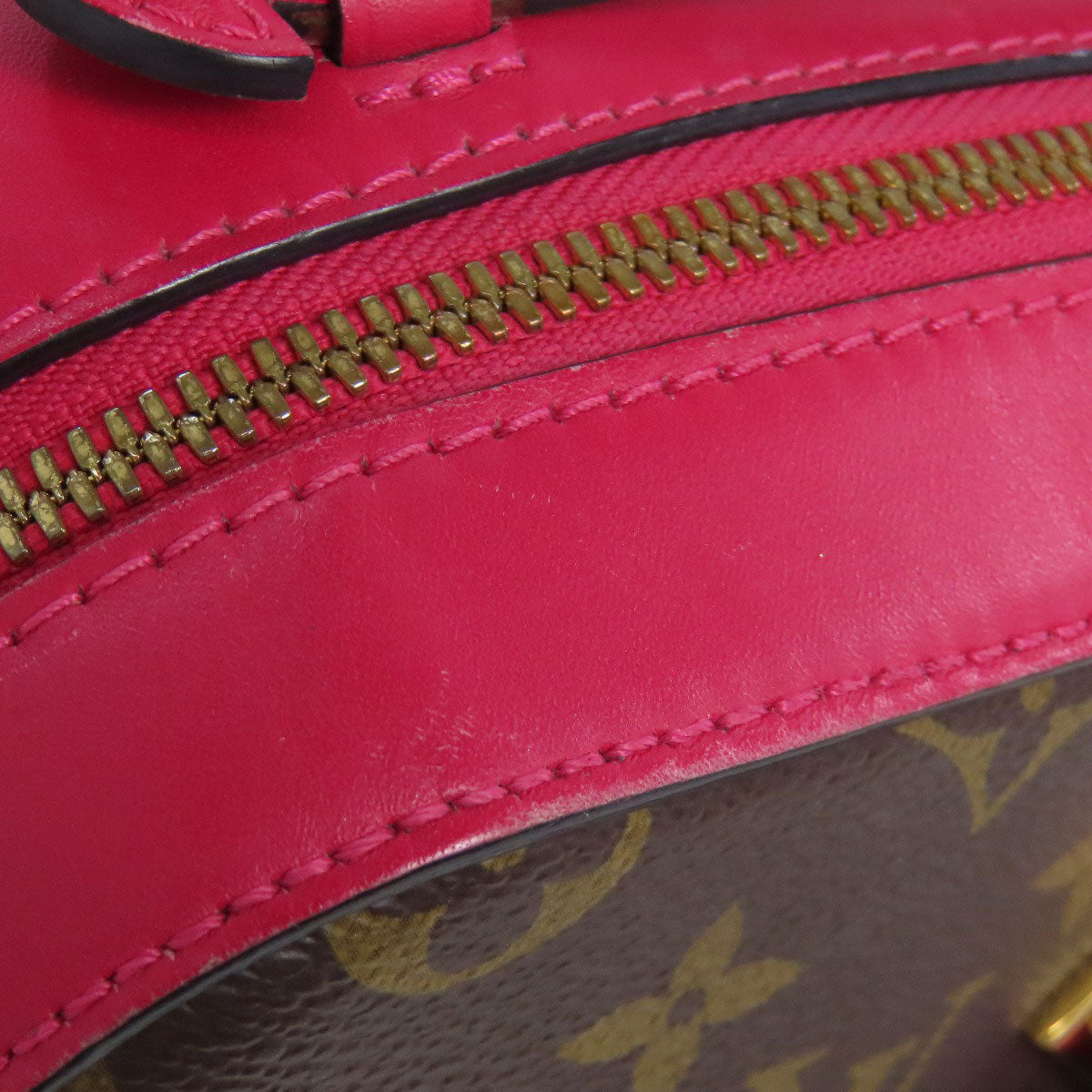 LOUIS VUITTON M43557 Saintonge Shoulder Bag Monogram canvas Ladies [Used]