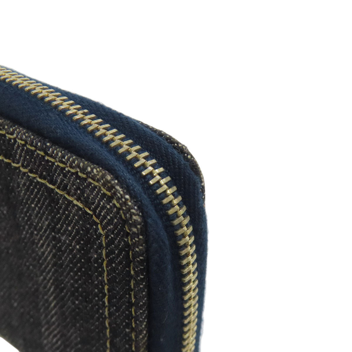 CHANEL COCO Mark Stitch GoldHardware coin purse Denim Ladies [Used]