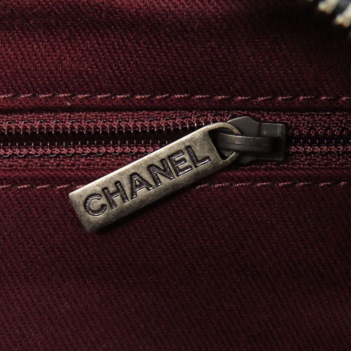 CHANEL ChainShoulder COCO Mark SilverHardware Handbag Calf Ladies [Used]