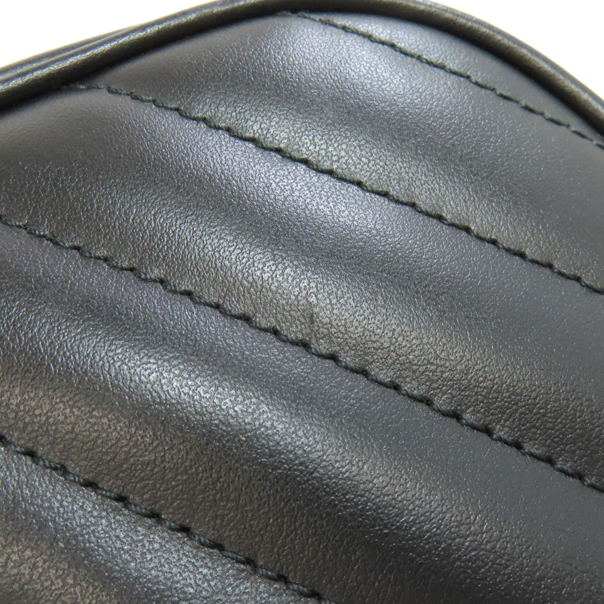 GUCCI 751628 Interlocking G heart Shoulder Bag Calf Ladies [Used]