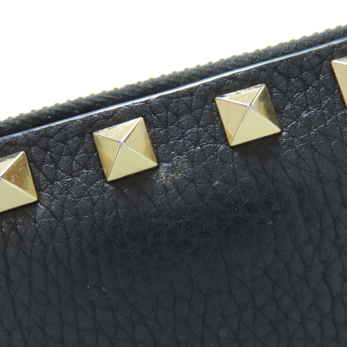 VALENTINO Studs Bifold Wallet with Coin Pocket Leather Ladies [Used]