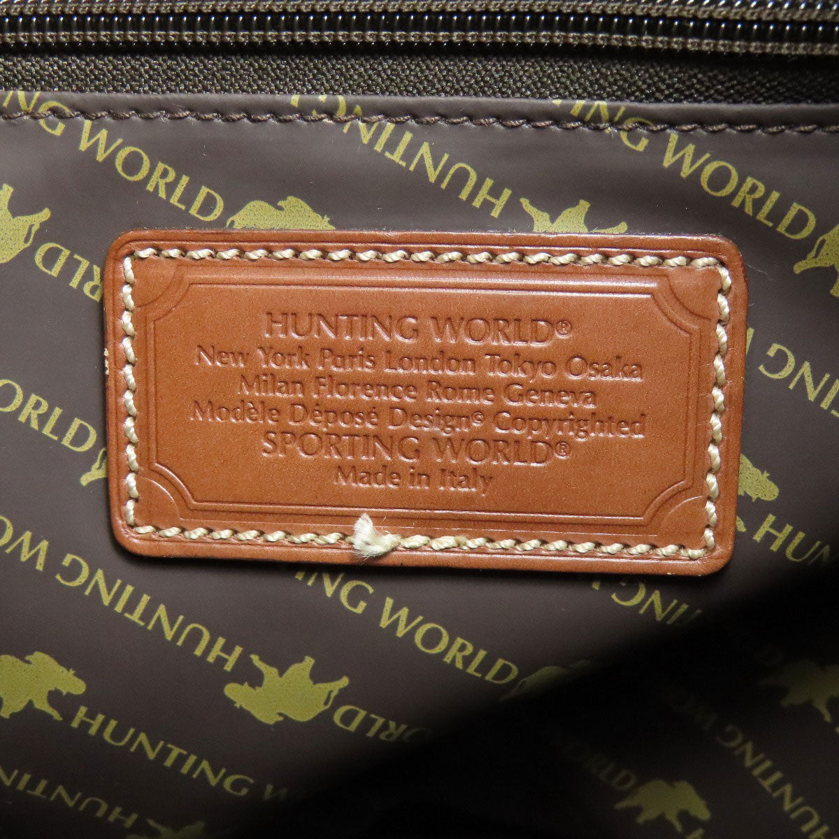 HUNTING WORLD logo Backpack Â· Daypack Canvas Ladies [Used]