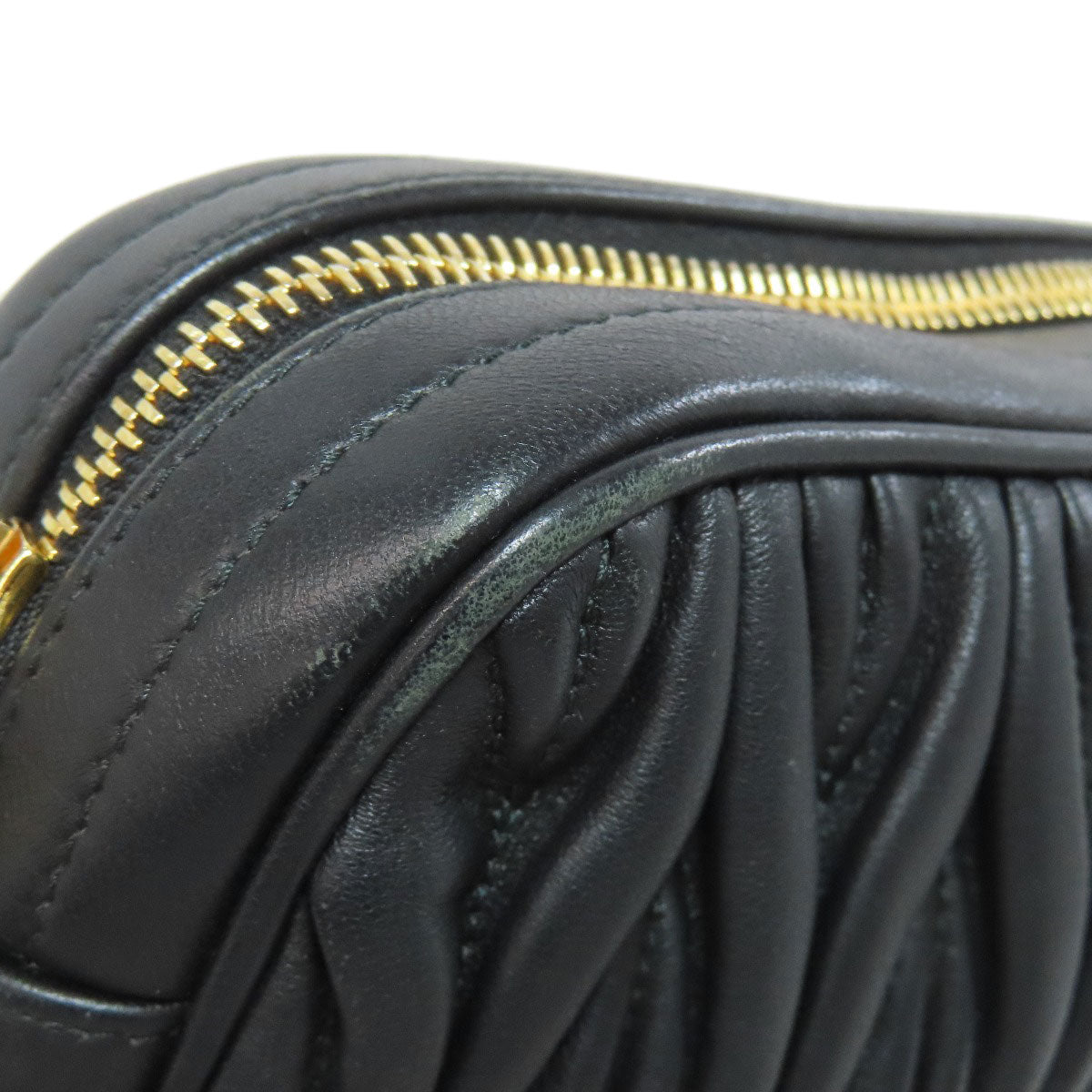 MIUMIU ChainShoulder Matelasse Shoulder Bag Calf Ladies [Used]