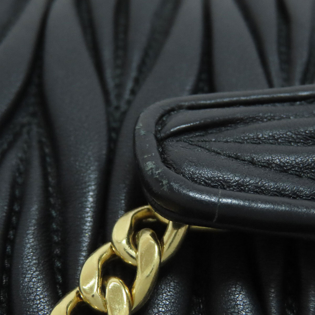 MIUMIU ChainShoulder Matelasse Shoulder Bag Calf Ladies [Used]