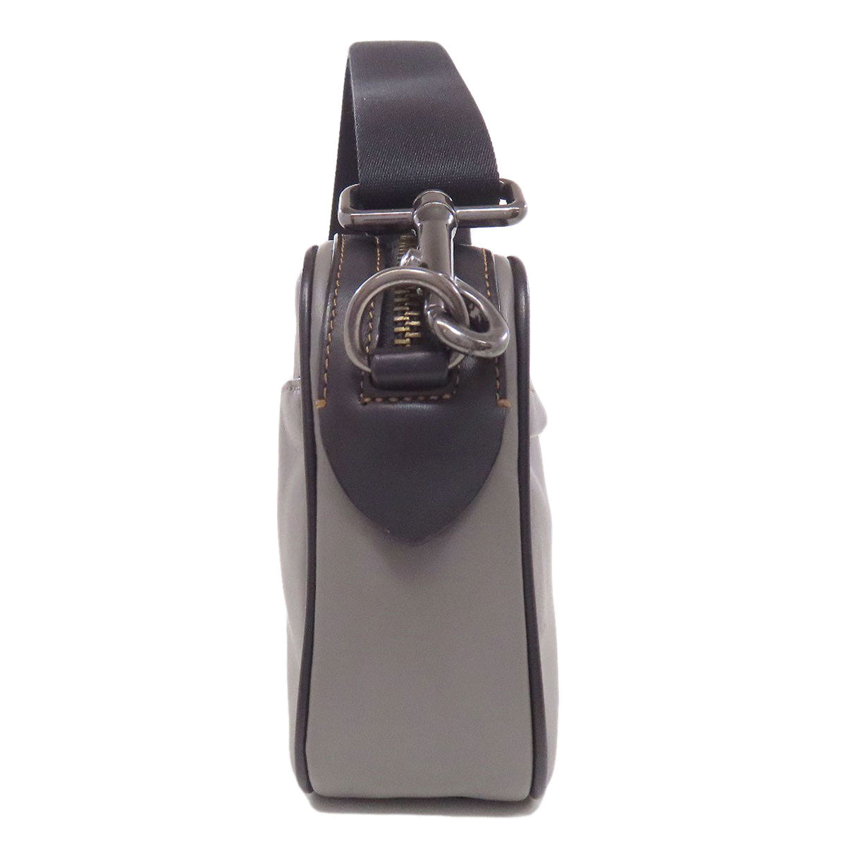 COACH F39946 Graham Crossbody Shoulder Bag Leather Ladies [Used]