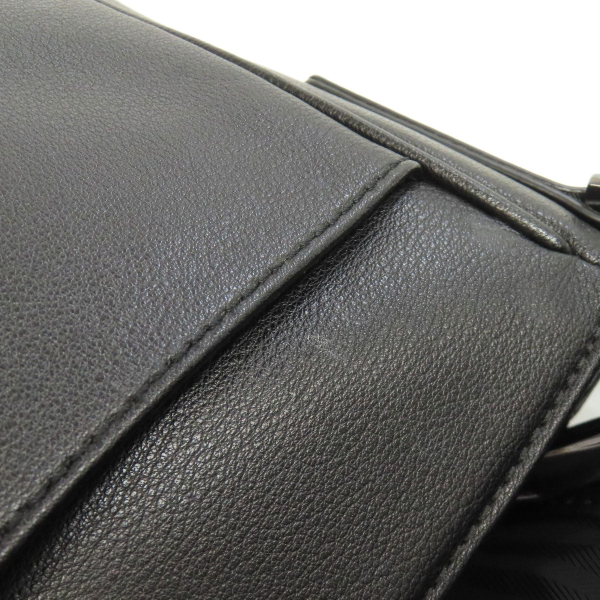 Dupont logo Shoulder Bag Leather Ladies [Used]