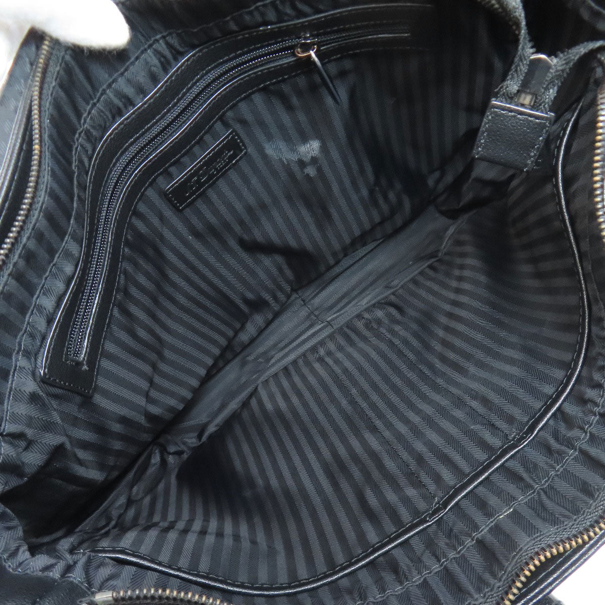 Dupont logo Shoulder Bag Leather Ladies [Used]