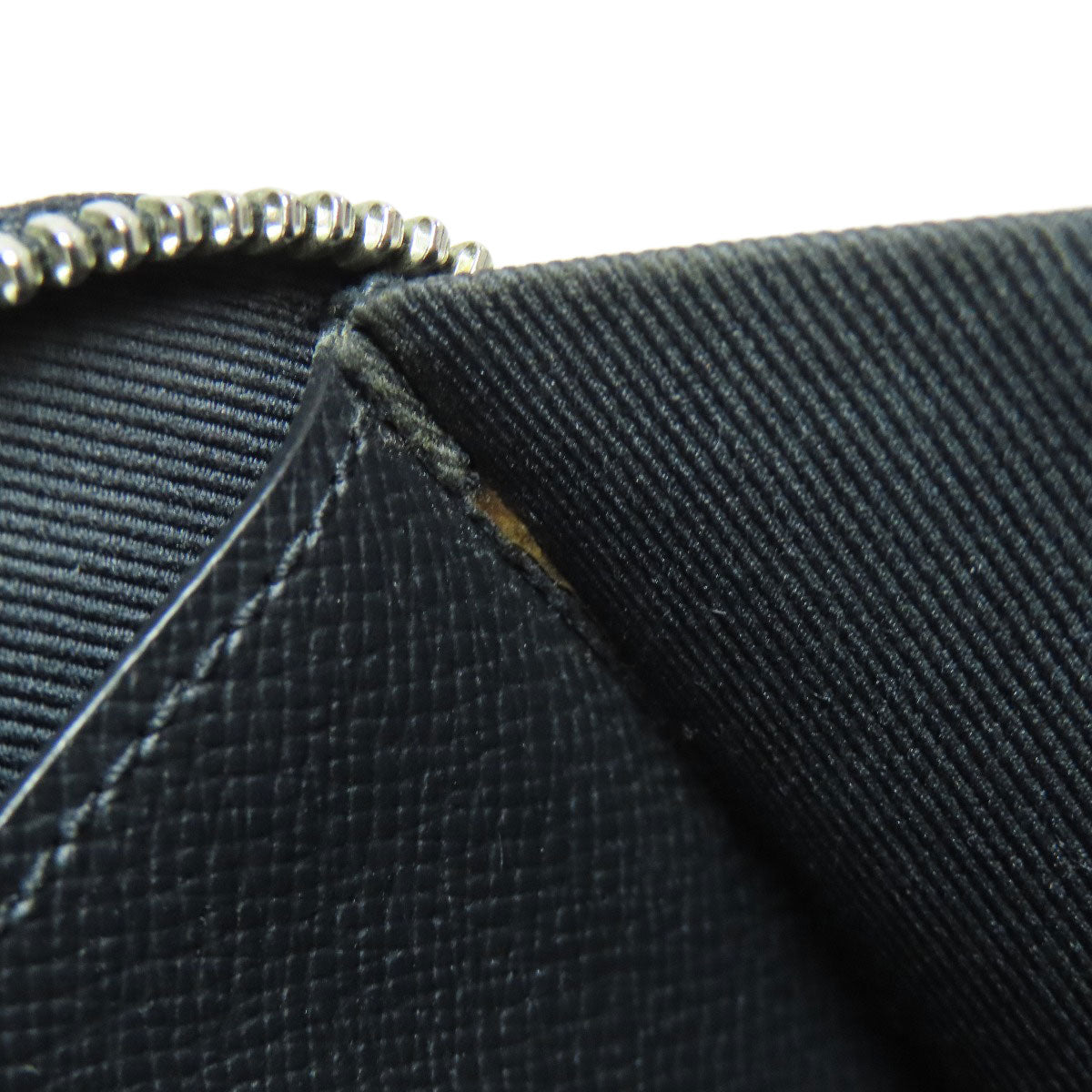 LOUIS VUITTON N60418 Alpha Wearable Wallet Long wallet (no coin pocket) Damier canvas mens [Used]