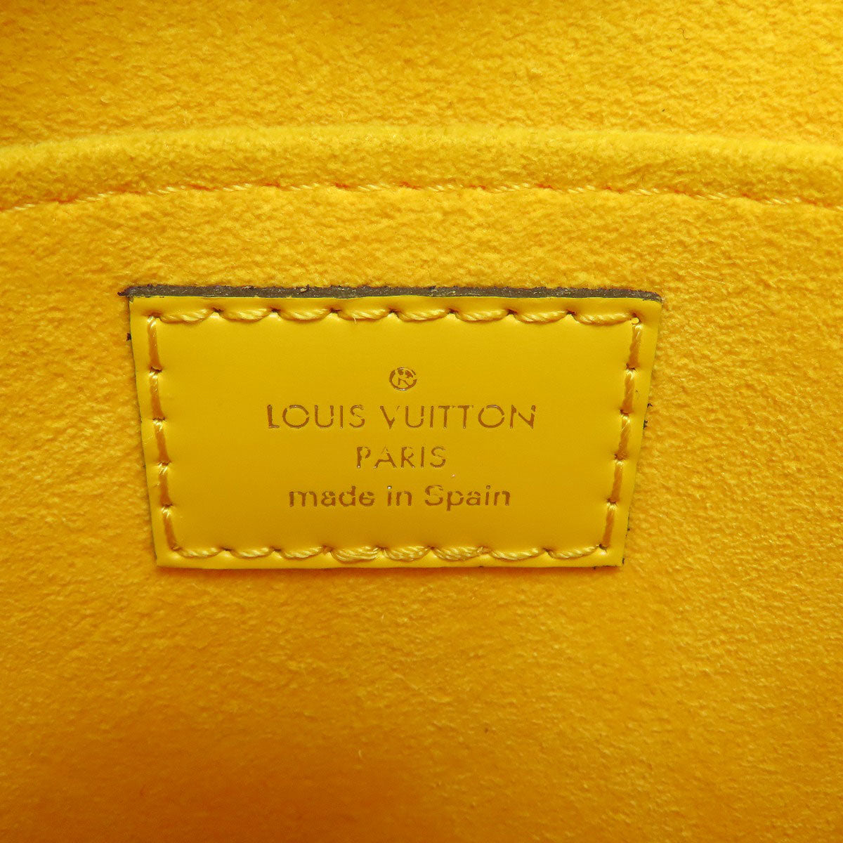 LOUIS VUITTON M81068 Petit Sac Plat Handbag Epi Leather Ladies [Used]
