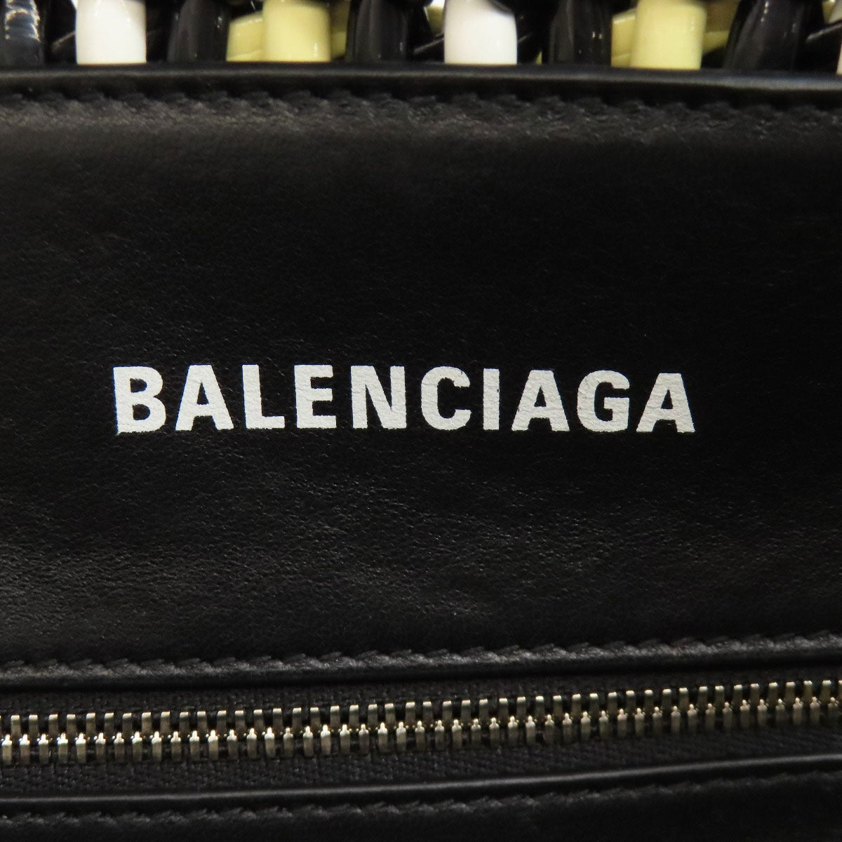 バレンシアガ 671342 ビストロXS 2WAY ハンドバッグ エナメル レディース 【中古】【BALENCIAGA】