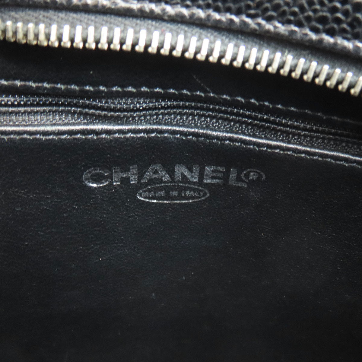 CHANEL Medallion SilverHardware Tote Bag Grained Calfskin Skin Ladies [Used]