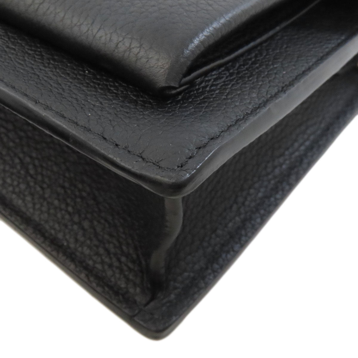 LOUIS VUITTON M69183 My Lock Me Mini Pochette Shoulder Bag Taurillon Clemence Ladies [Used]