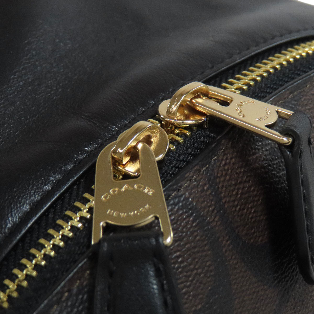 COACH F58314 Signature Backpack Â· Daypack PVC CalfLadies [Used]