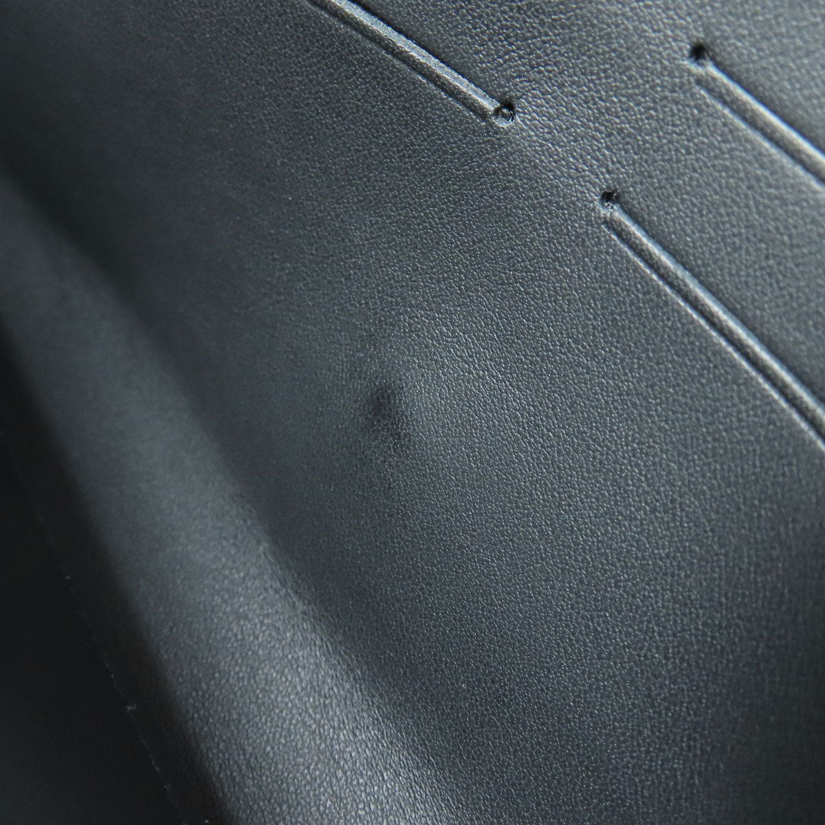 LOUIS VUITTON M64551 Portefeiulle ã» Capsines Long wallet (with coin pocket) Taurillon Clemence Ladies [Used]