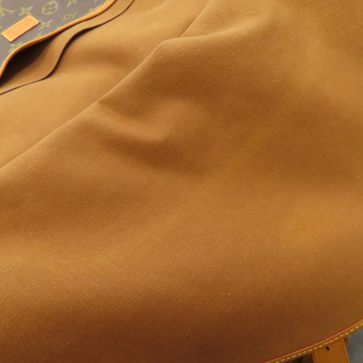 LOUIS VUITTON M42252 Saumur LL Shoulder Bag Monogram canvas Ladies [Used]