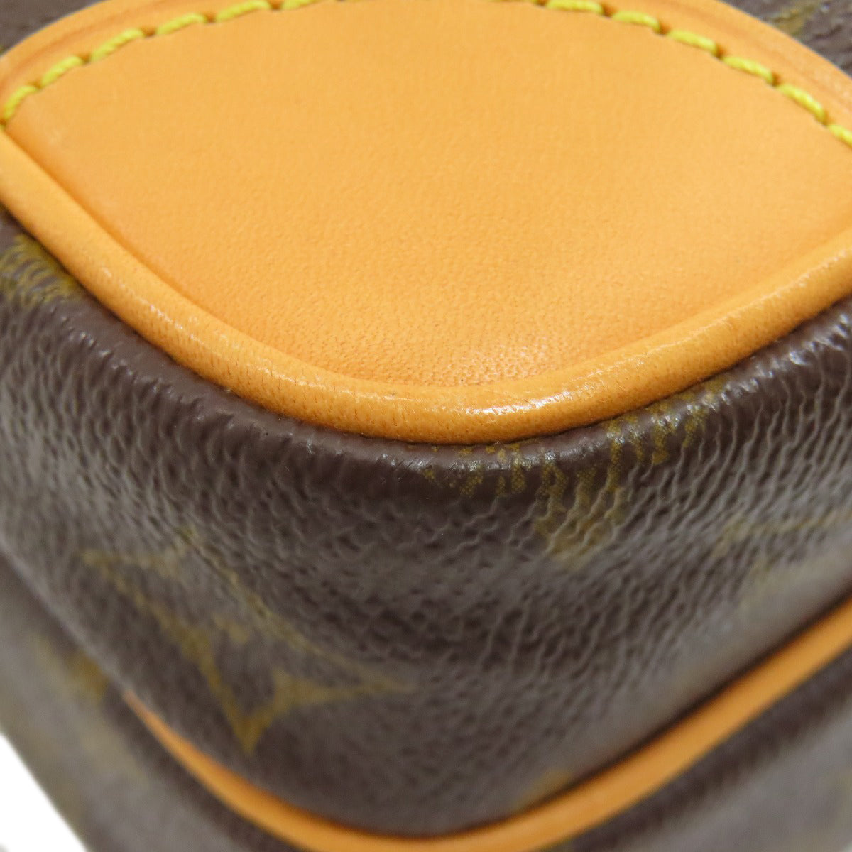 LOUIS VUITTON M45236 Amazon Shoulder Bag Monogram canvas Ladies [Used]