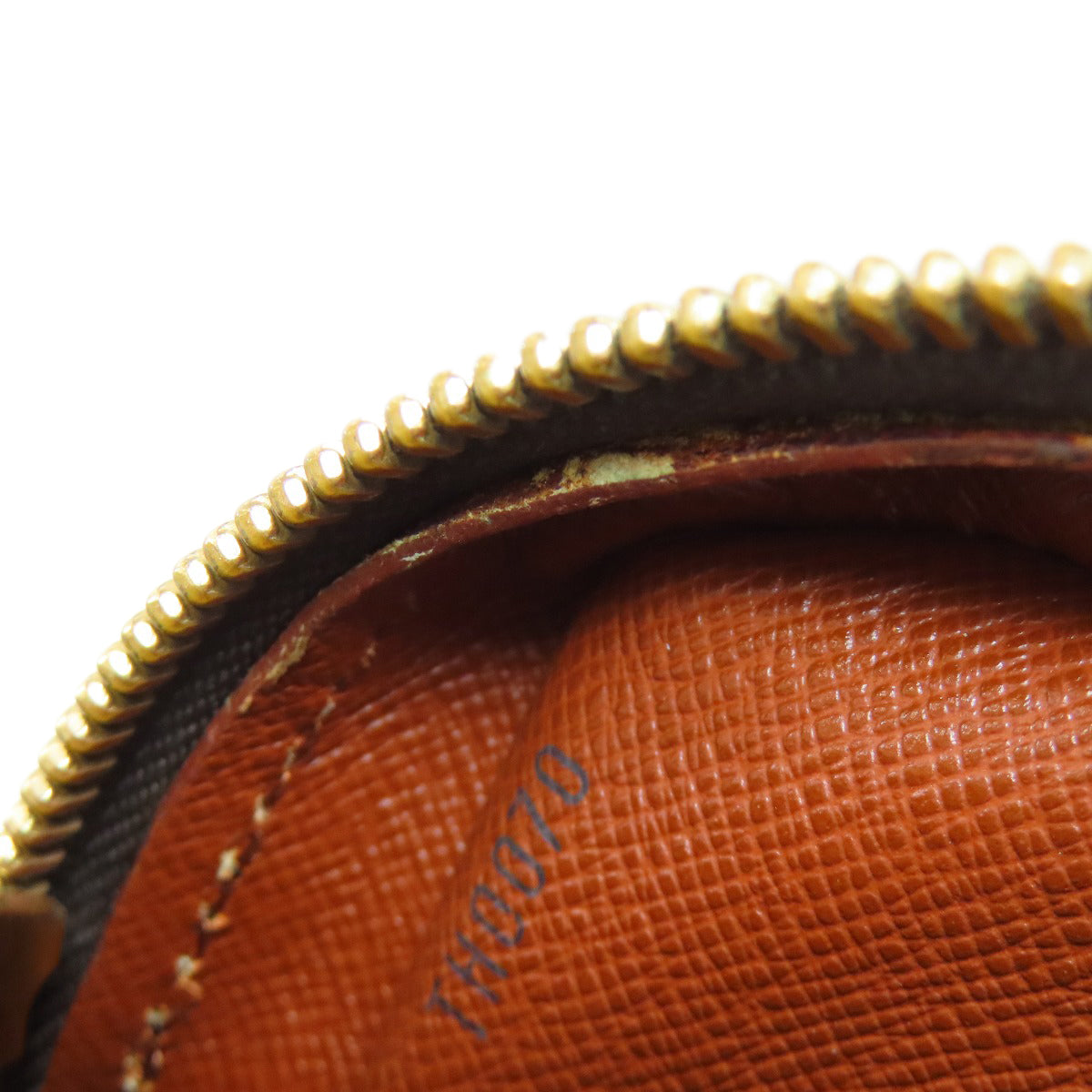 LOUIS VUITTON M45236 Amazon Shoulder Bag Monogram canvas Ladies [Used]