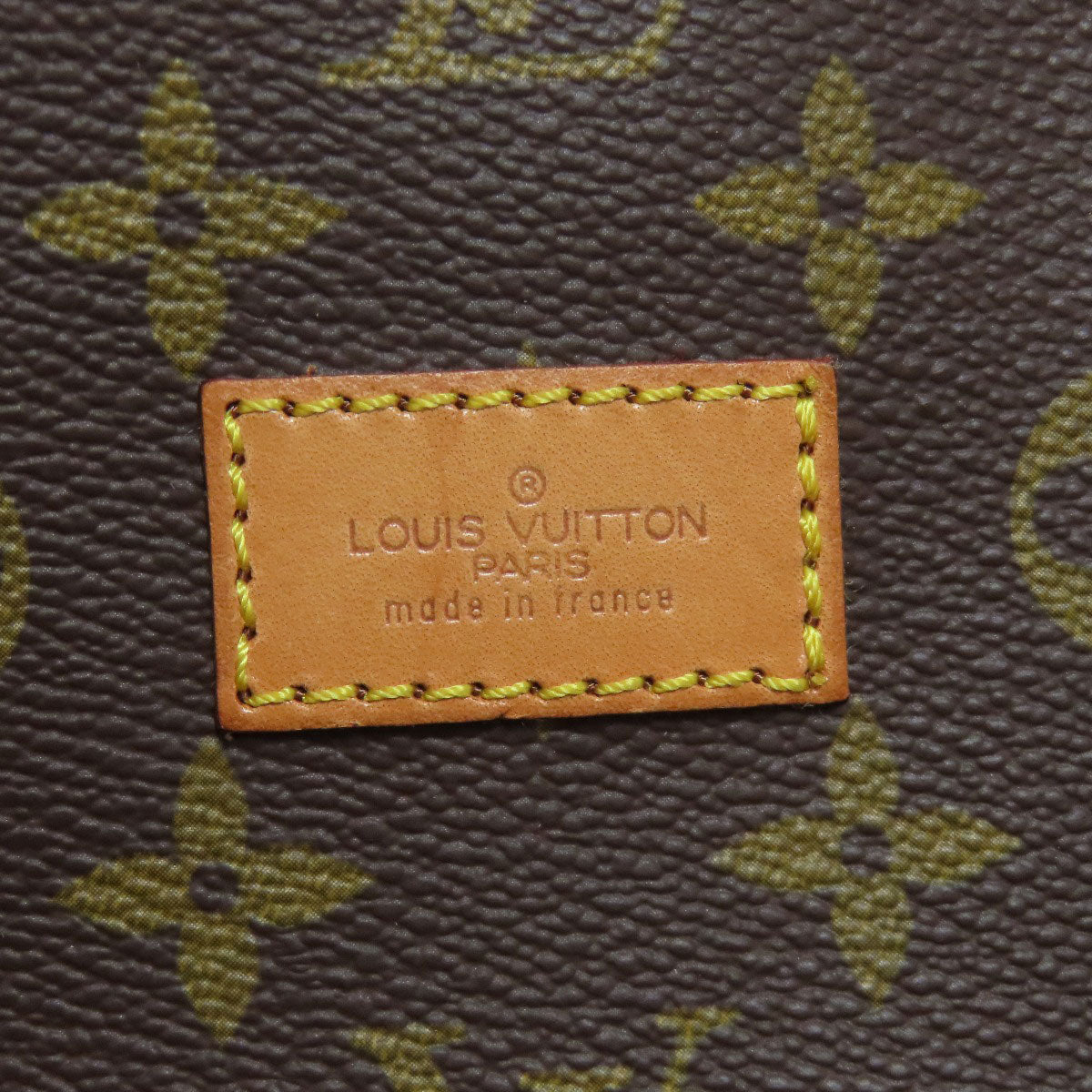 LOUIS VUITTON M42252 Saumur 43 LL Shoulder Bag Monogram canvas Ladies [Used]