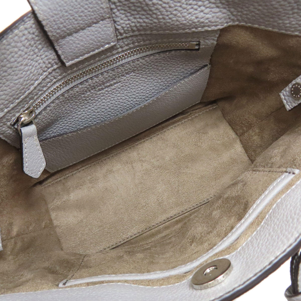 SELECT BAG * For more information on brand bargains Handbag Leather Ladies [Used]