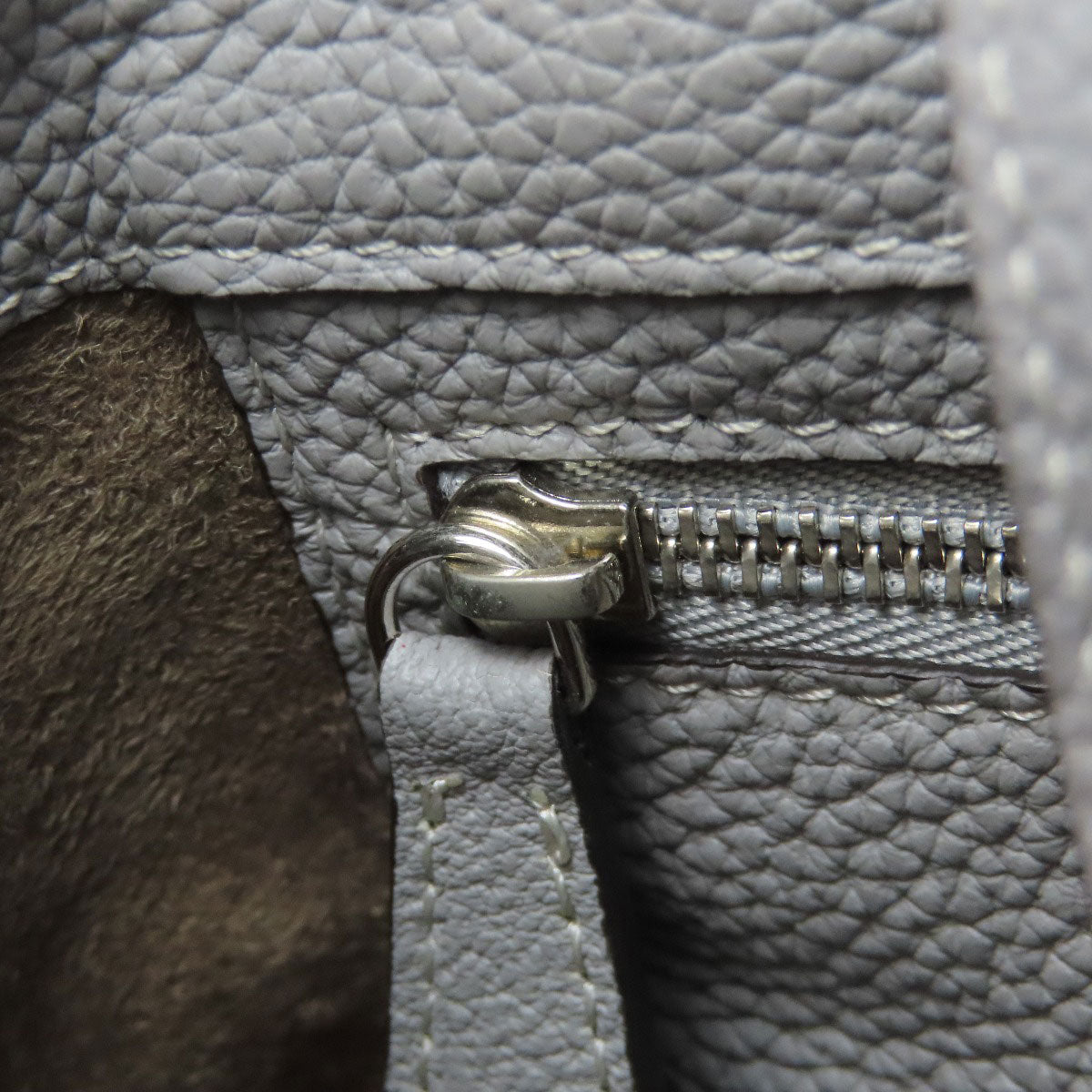 SELECT BAG * For more information on brand bargains Handbag Leather Ladies [Used]