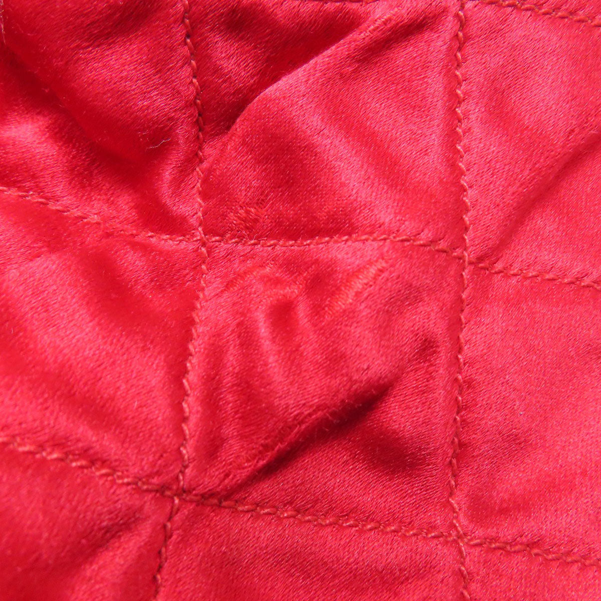 CHANEL DrawstringShoulder Matelasse GoldHardware Shoulder Bag Satin Ladies [Used]