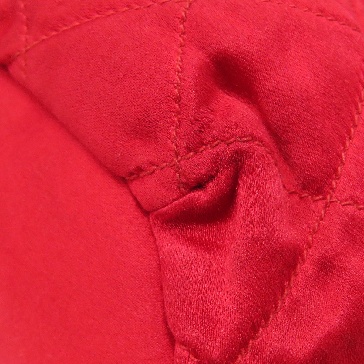 CHANEL DrawstringShoulder Matelasse GoldHardware Shoulder Bag Satin Ladies [Used]