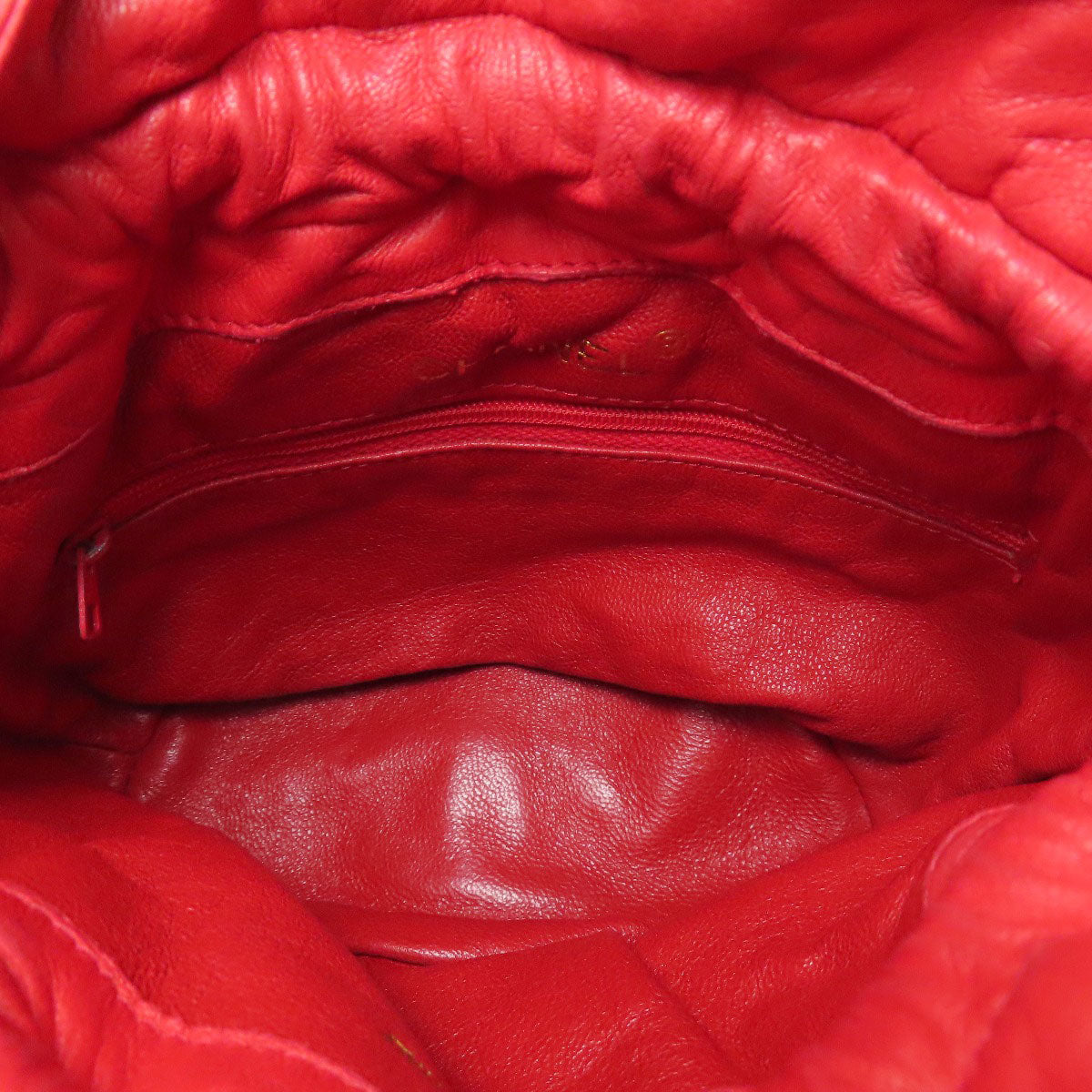 CHANEL DrawstringShoulder Matelasse GoldHardware Shoulder Bag Satin Ladies [Used]